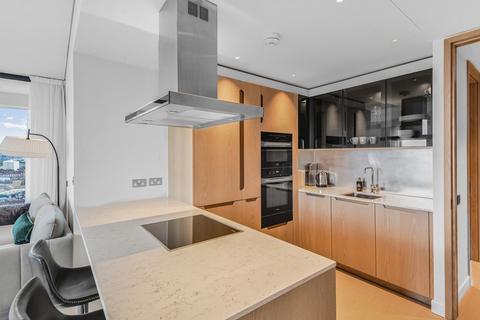 2 bedroom apartment to rent, Nine Elms Lane River Park Tower SW8
