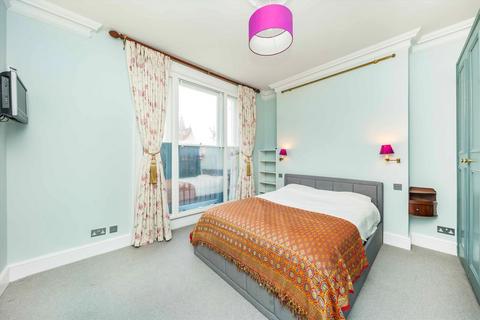 undefined, North Road, London N6