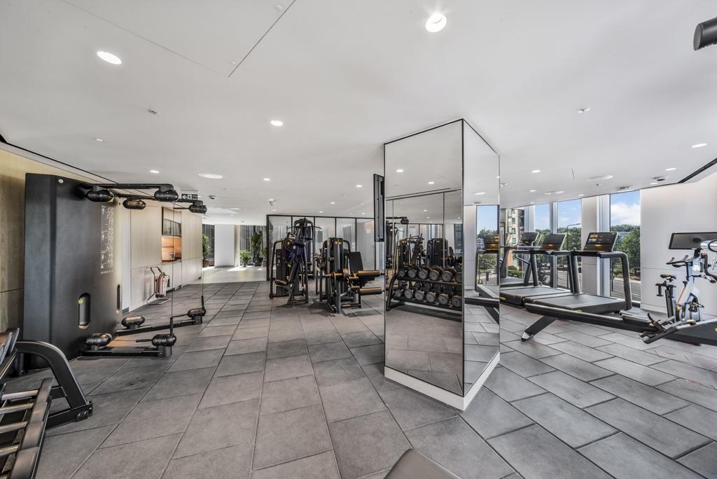 8 Gym 2