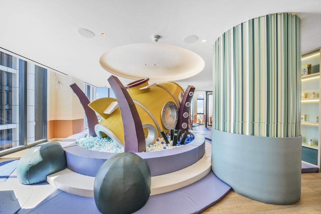 9 Kids area.