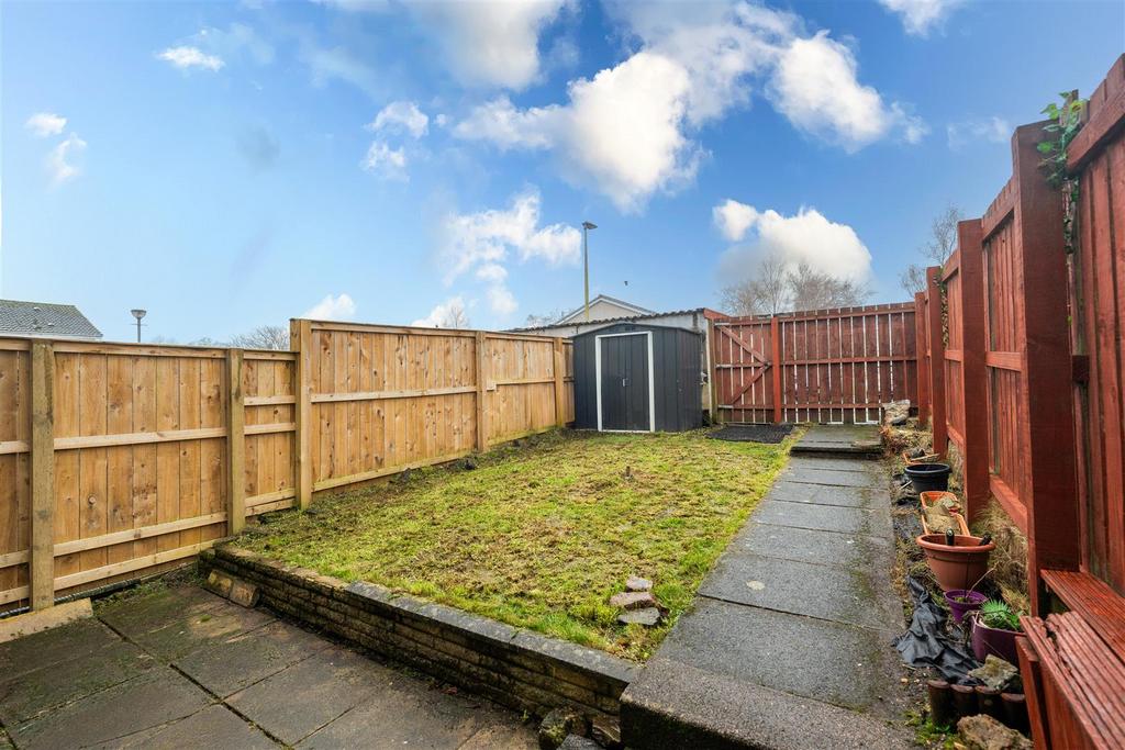 Rear.garden.2.jpg