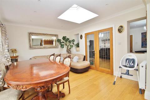 undefined, Elm Close, Horsell GU21