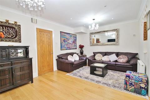 undefined, Elm Close, Horsell GU21