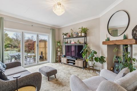 undefined, Luton Road, Chalton, LU4 9UJ