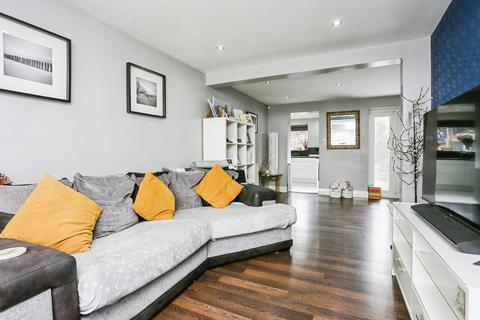 3 bedroom semi-detached house for sale, Martin Drive, Leicester LE7