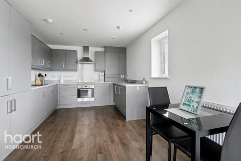 2 bedroom apartment for sale, Gladiator Way, Essex