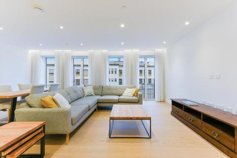 3 bedroom flat to rent, Peterborough House, Jubilee Walk, London, WC1X