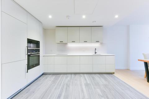 3 bedroom flat to rent, Peterborough House, Jubilee Walk, London, WC1X