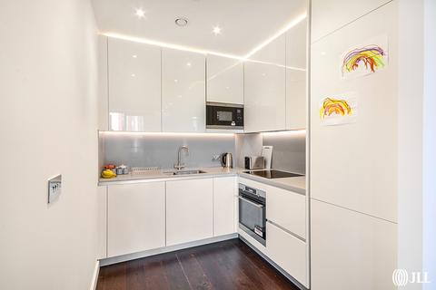 1 bedroom flat for sale, Charles Clowes Walk London SW11