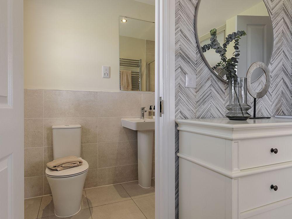 Ensuite