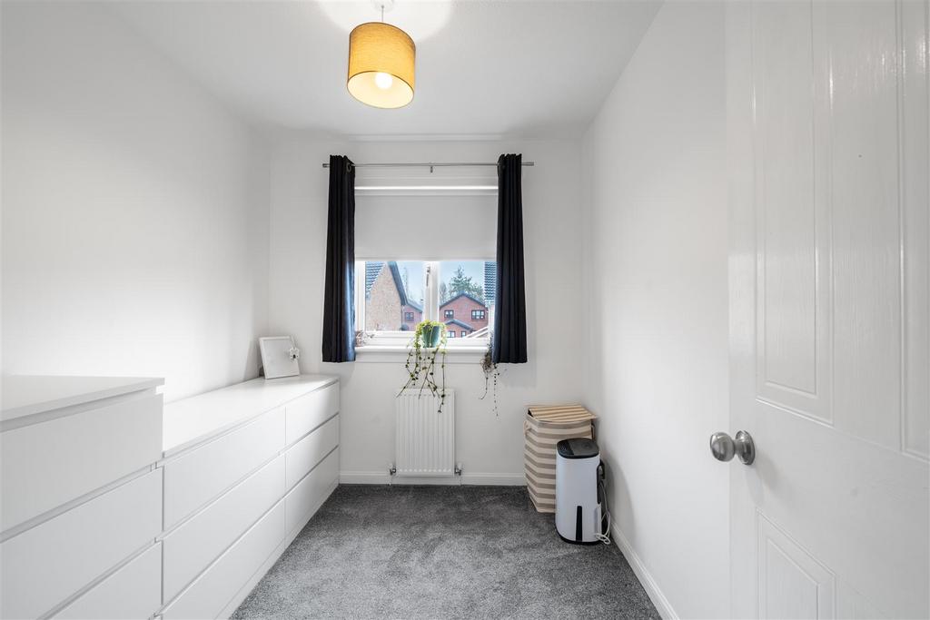 Bedroom.three.jpg