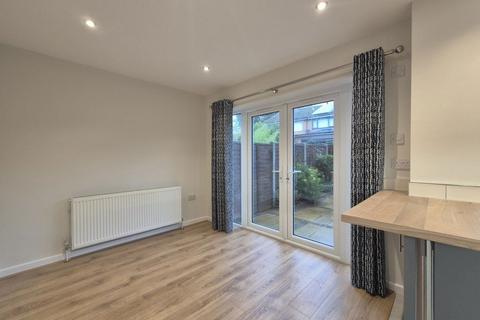 3 bedroom semi-detached house to rent, Harberrow Close, Hagley Stourbridge