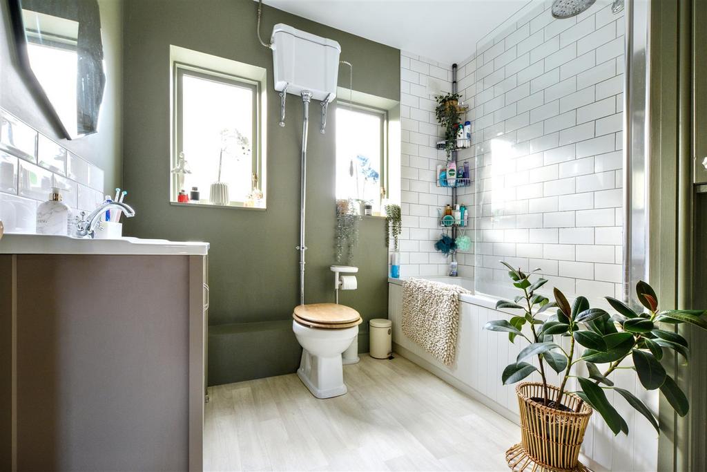 Bathroom New 1.jpeg