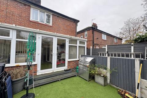 3 bedroom semi-detached house for sale, Henley Place, Burnage