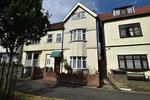 6 bedroom semi-detached house for sale, Cecil Avenue, Lincolnshire, Skegness, Lincolnshire, PE25 2BX