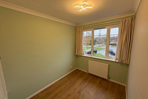 3 bedroom semi-detached house to rent, The Horseshoe, Hemel Hempstead, HP3