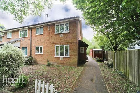 1 bedroom semi-detached house to rent, Meadowbrook Close, SLOUGH