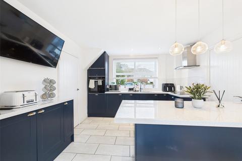 undefined, Sandyleaze, Gloucester, Gloucestershire, GL2
