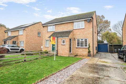 2 bedroom semi-detached house for sale, Great Close Road,  Yarnton,  OX5