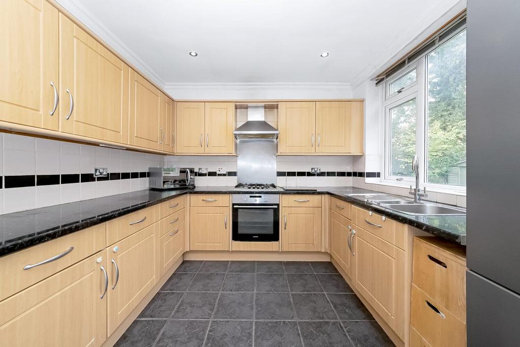 IMG 3658-3-1500x1000.jpg