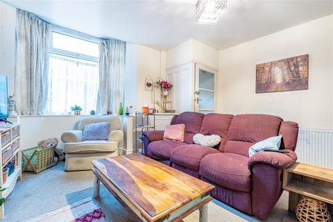 3 bedroom end of terrace house for sale, Stephenson Street, Chorley