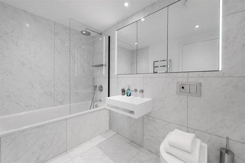 2 bedroom apartment to rent, BEECHCROFT AVENUE, GOLDERS GREEN, NW11