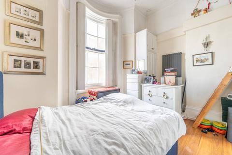 undefined, Holland Park Avenue, Holland Park, London, W11