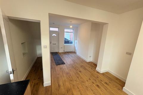 3 bedroom terraced house to rent, Alfred Street, Riddings, Alfreton