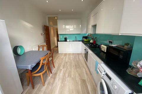 undefined, Rosslyn Crescent, Harrow HA1 2SA