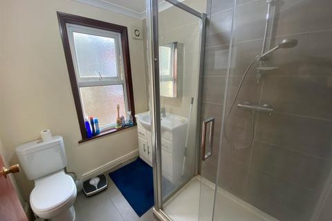 undefined, Rosslyn Crescent, Harrow HA1 2SA