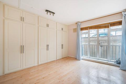 undefined, Courtfield Gardens, South Kensington, London, SW5