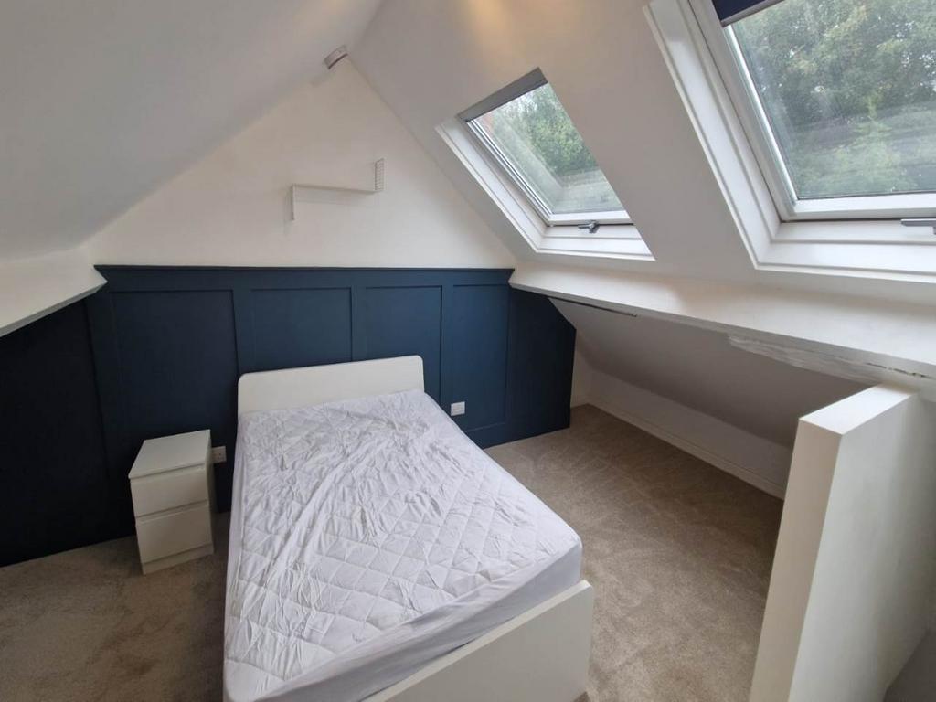 Bed 2 (5)
