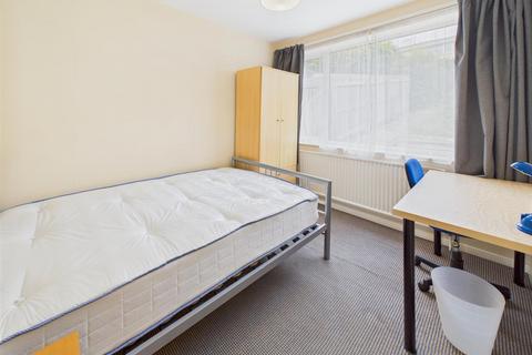 undefined, Edgeworth Road, Bath, Bath And North East Somerset, BA2