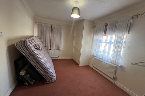 undefined, Mary Rose Close, Essex, RM16