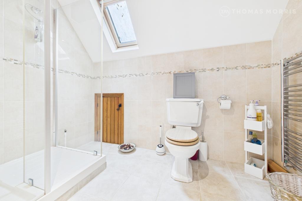 Shower-Room