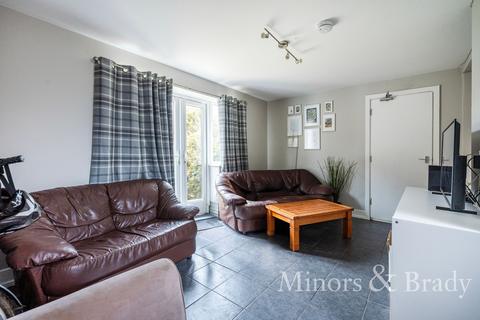 7 bedroom end of terrace house to rent, Scarnell Road, Norwich