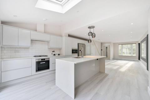 undefined, Yeomans Mews, Whitton, Isleworth, TW7