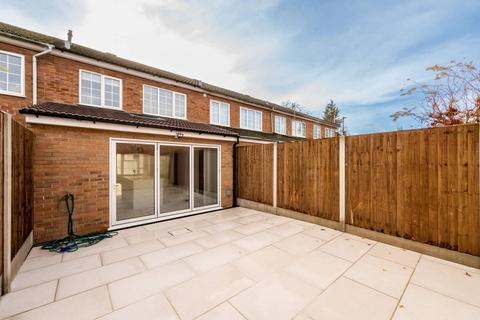 undefined, Yeomans Mews, Whitton, Isleworth, TW7