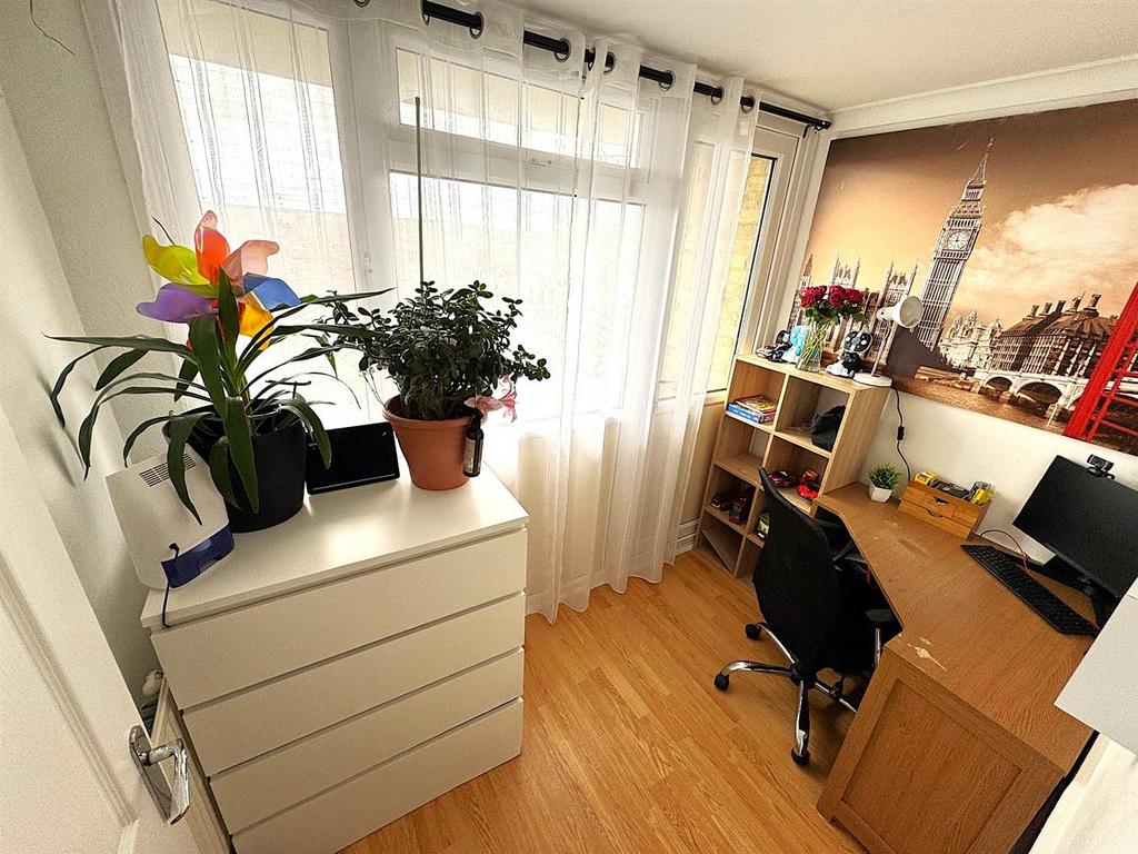 Thumbnail image0 (1).jpg