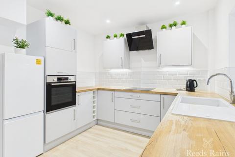 2 bedroom bungalow for sale, Moulton Grove, Durham TS19