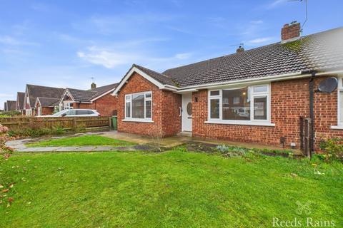 2 bedroom bungalow for sale, Moulton Grove, Durham TS19