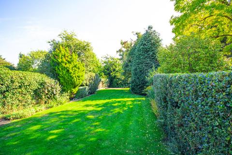 undefined, Sebastian Avenue, Shenfield, CM15