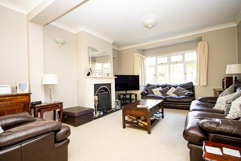 undefined, Sebastian Avenue, Shenfield, CM15