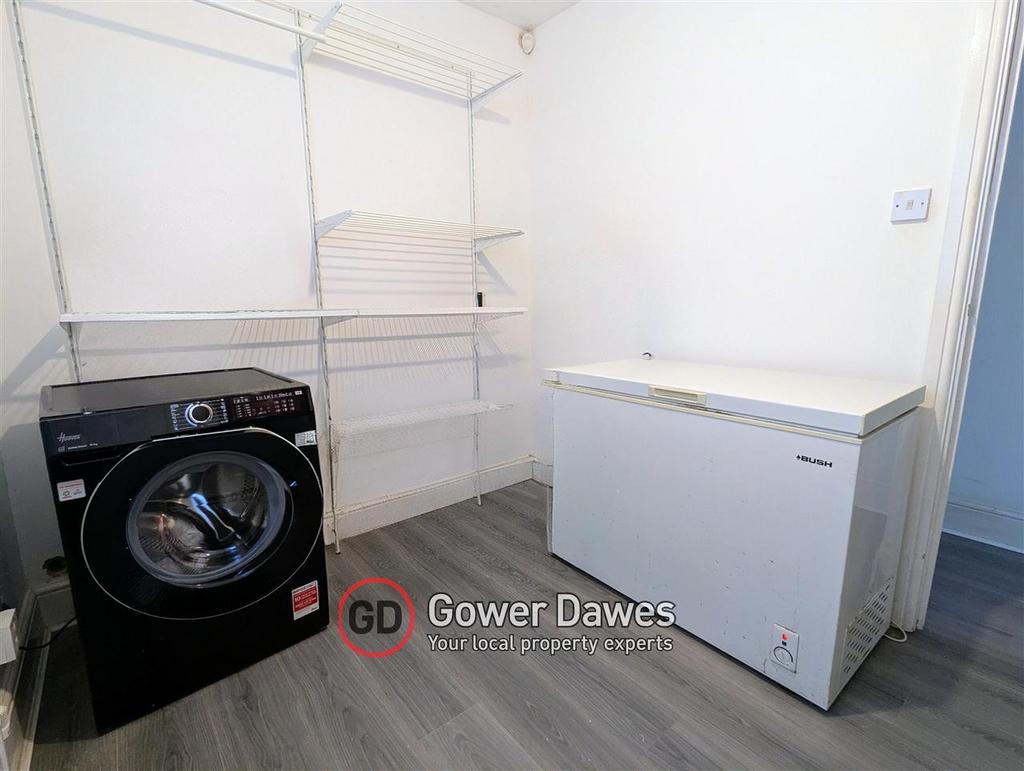 Utility Room /