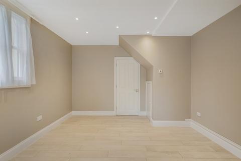 undefined, Brougham, Acton, London, W3