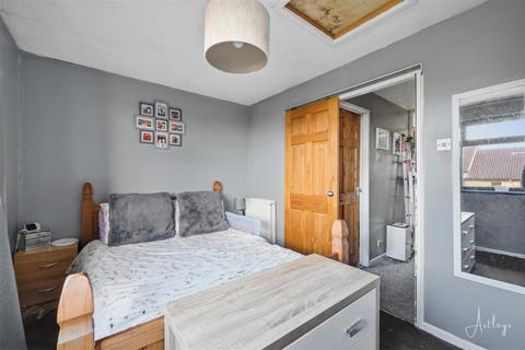 2 bedroom semi-detached house for sale, Rhiwderyn, Birchgrove, Swansea