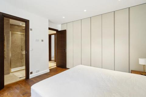 3 bedroom flat to rent, Lowndes Square, Knightsbridge, London