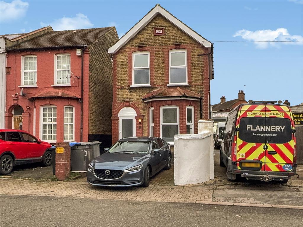 30 Pembroke Road - 6 YWm V20 Xp0 S99 Nr176a0.jpg