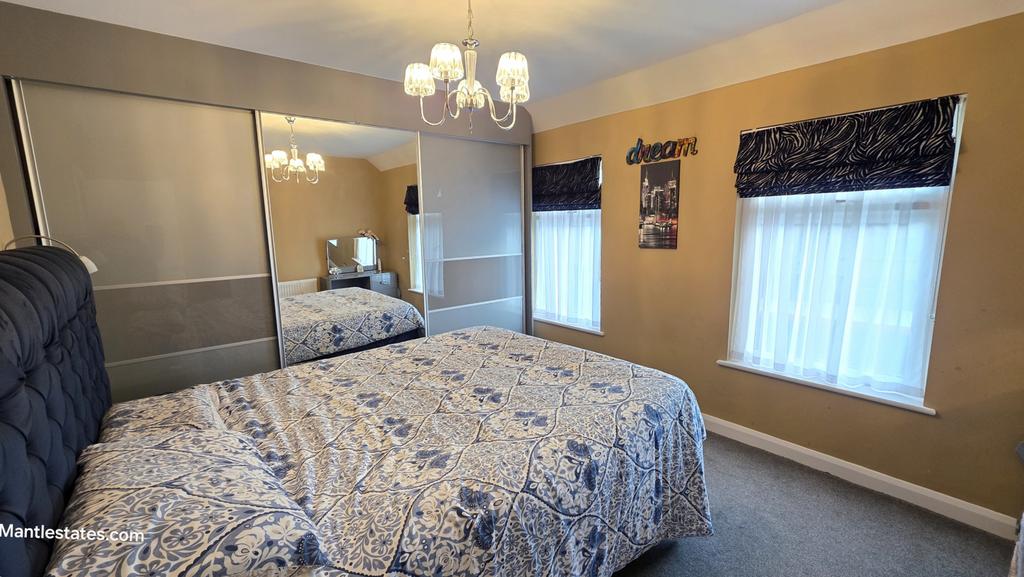 Front bedroom