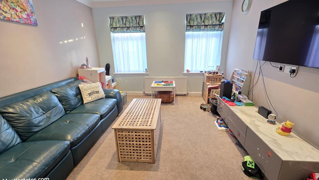 Front lounge